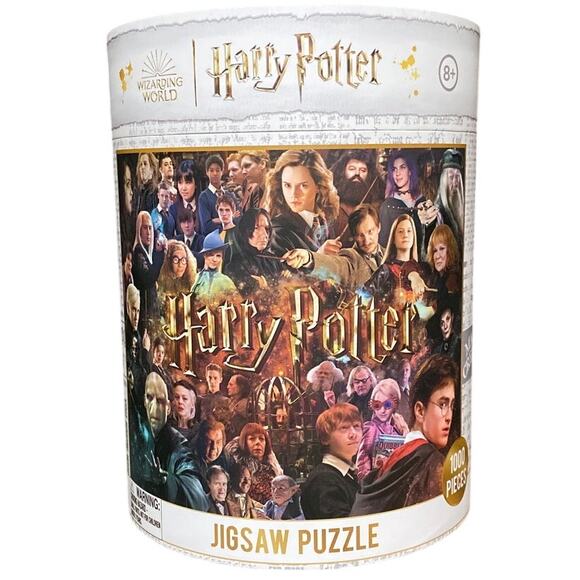 Harry Potter Wizarding World 1000 Jigsaw Puzzle Magical Creatures Characters NEW - Picture 1 of 8